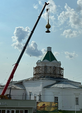 На храме Архангела Михаила в Гавриловом Посаде установили купол
